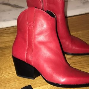 Dolce vita red boot
